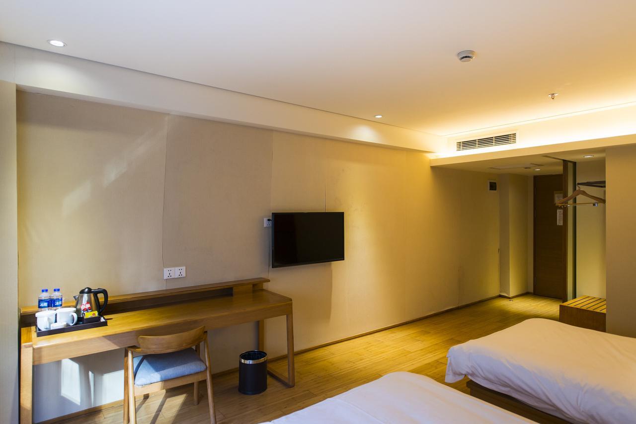 Ji Hotel Jiayuguan Pedestrian Street Dış mekan fotoğraf